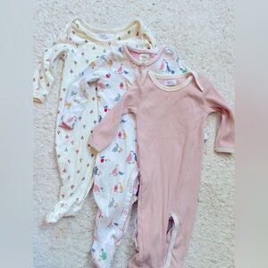 Mini Boden and Tun Tun Pajamas Footies One Pieces Small stains, still Cute!